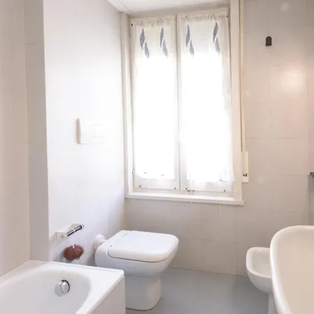 La Violetta Di Πάρμα