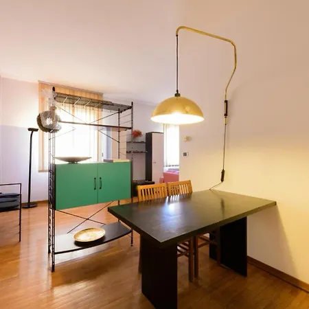 La Violetta Di Appartamento *